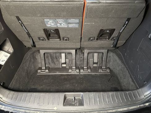 Used 2024 Kia Carnival SX Prestige FWD image 24