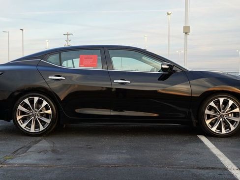 Used 2023 Nissan Maxima Platinum w/ Sport Mat Group image 4