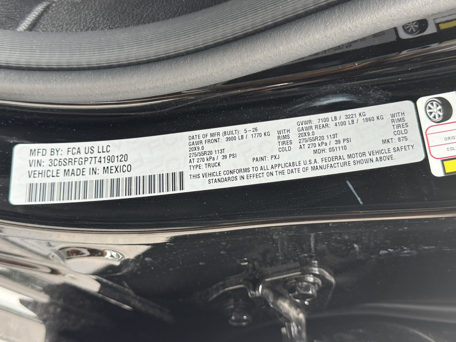 New 2026 RAM 1500 Express AWD/4WD image 34