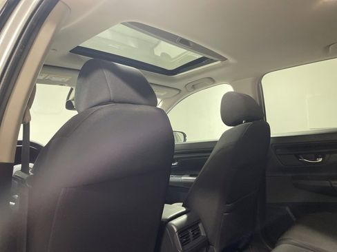 Used 2024 Honda CR-V EX image 18