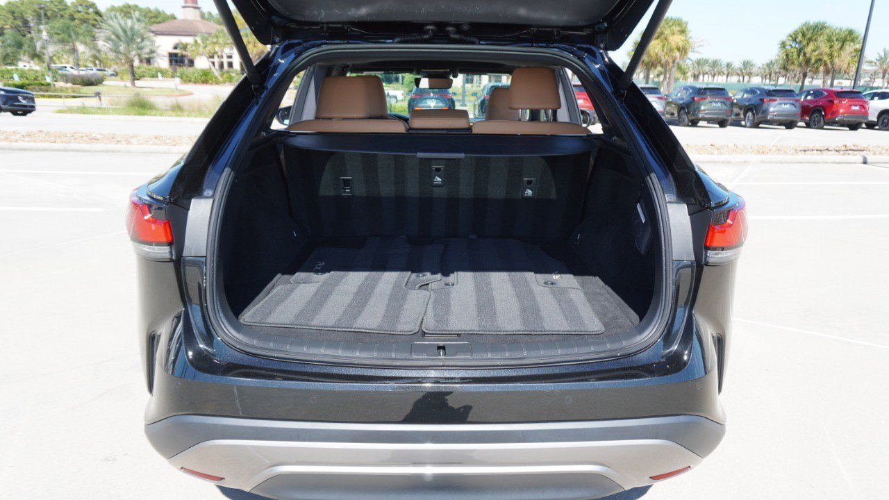 Used 2024 Lexus RX 350 Premium w/ Cold Area Package AWD/4WD image 38
