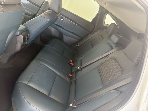 Used 2026 Nissan Murano Platinum image 10