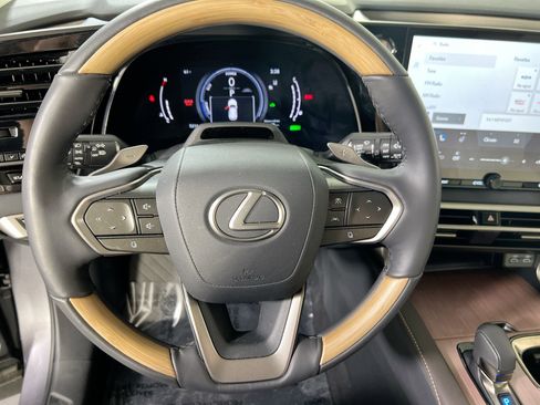 Used 2023 Lexus RX 350 w/ Accessory Package (2T) AWD/4WD image 11