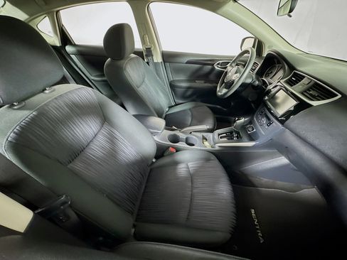 Used 2019 Nissan Sentra SV FWD image 23