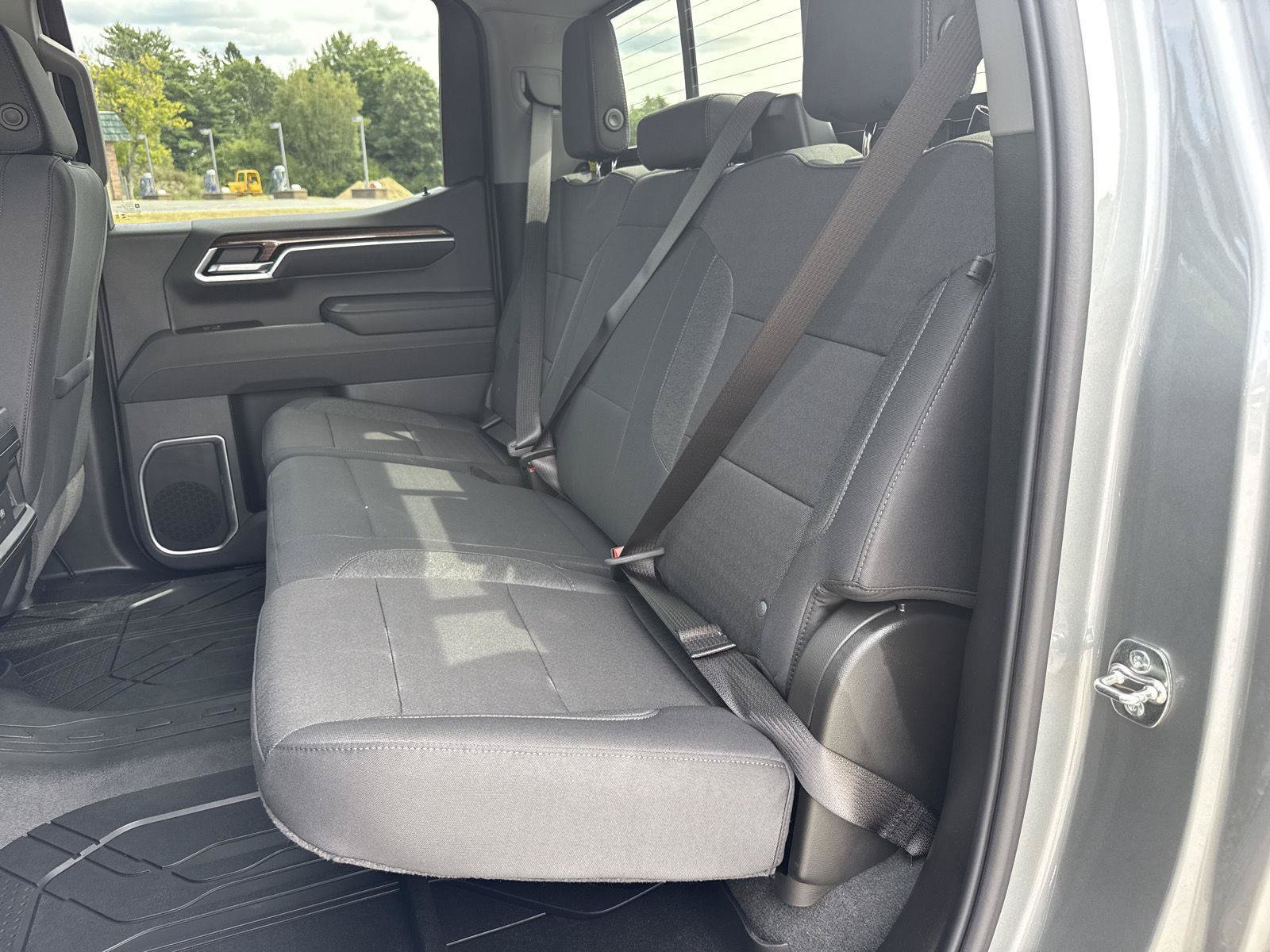 New 2026 Chevrolet Silverado 1500 RST w/ Convenience Package II AWD/4WD image 14