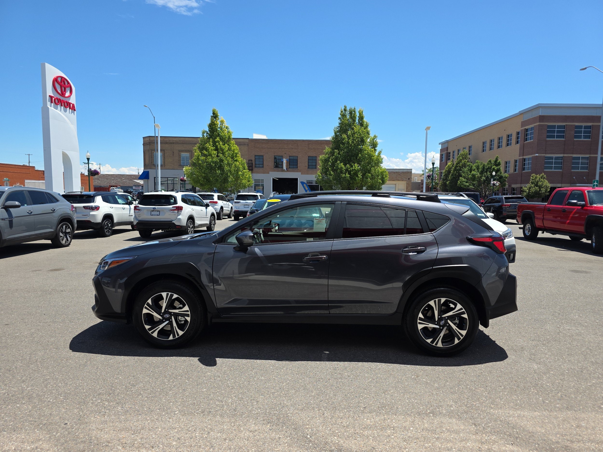 Used 2024 Subaru Crosstrek 2.0i Premium AWD/4WD image 7