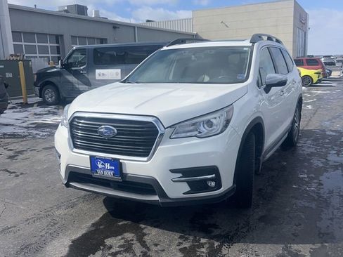 Used 2019 Subaru Ascent Touring w/ Popular Package #2A image 1