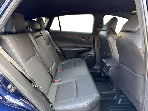 Used 2021 Toyota Venza XLE image 20