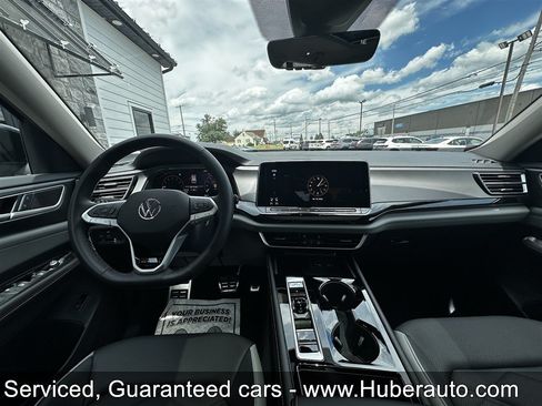 Used 2026 Volkswagen Atlas Peak Edition AWD/4WD image 17