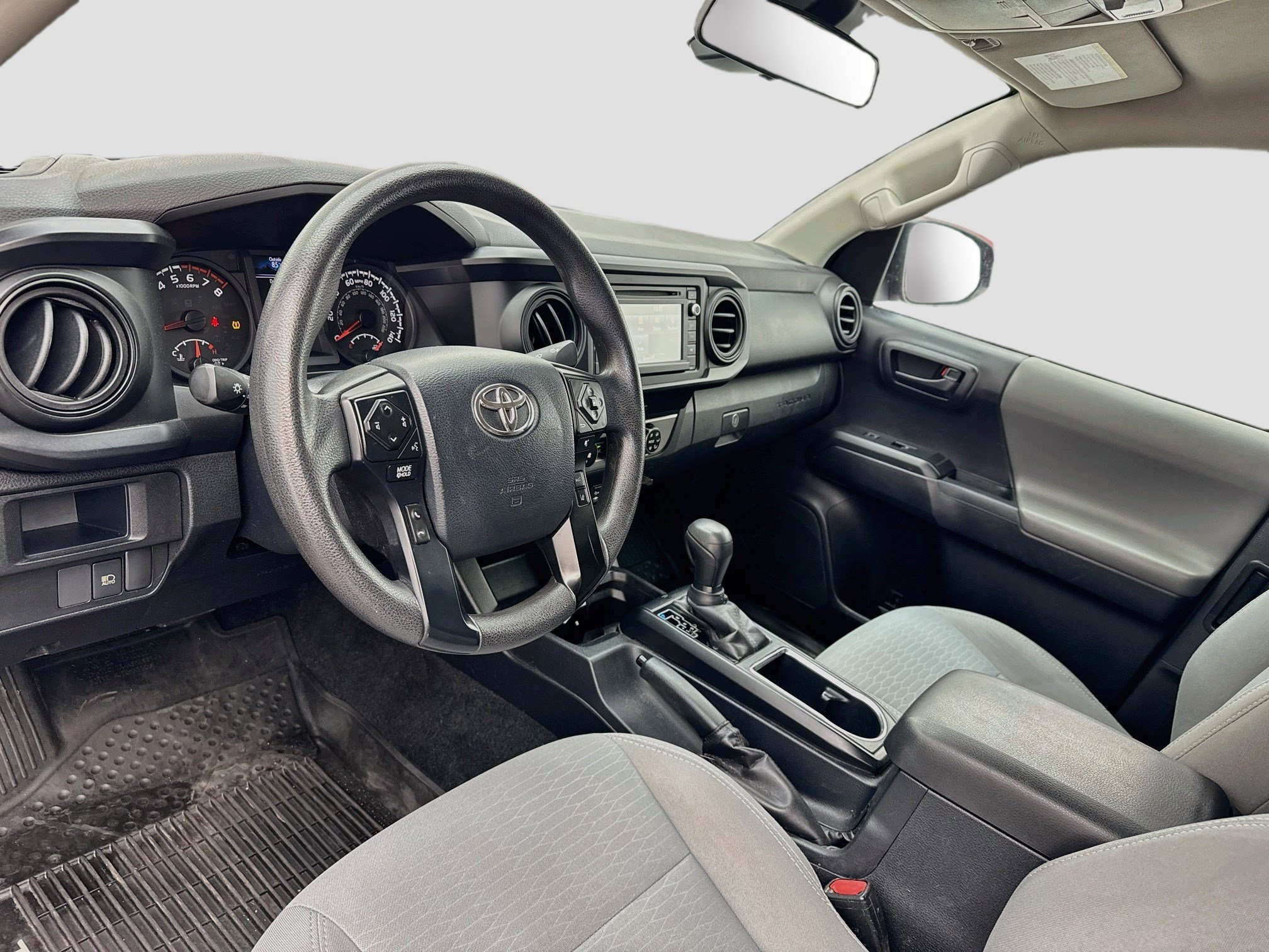 Used 2019 Toyota Tacoma SR AWD/4WD image 7
