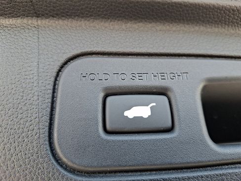 Certified 2025 Honda Pilot EX-L image 33