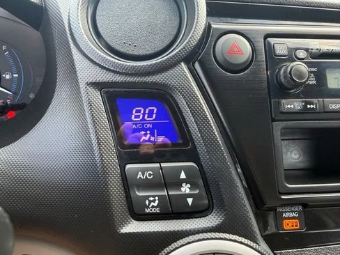 Used 2013 Honda Insight image 19