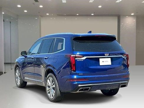 Certified 2023 Cadillac XT6 Premium Luxury w/ Technology Package AWD/4WD image 3