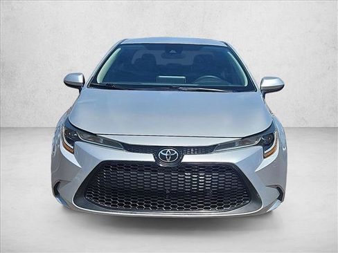 Used 2020 Toyota Corolla LE w/ Carpet Mat Package (TMS) FWD image 2