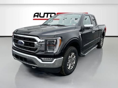 Used 2022 Ford F150 Lariat w/ Equipment Group 502A High AWD/4WD image 3