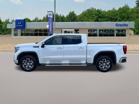 Used 2023 GMC Sierra 1500 SLT w/ SLT Premium Package AWD/4WD image 10