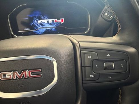 Used 2025 GMC Sierra 2500 AT4 AWD/4WD image 35
