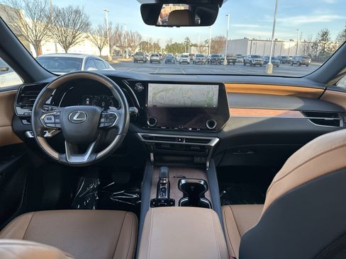 Used 2024 Lexus RX 350 Premium w/ Accessory Package (Z1) image 29