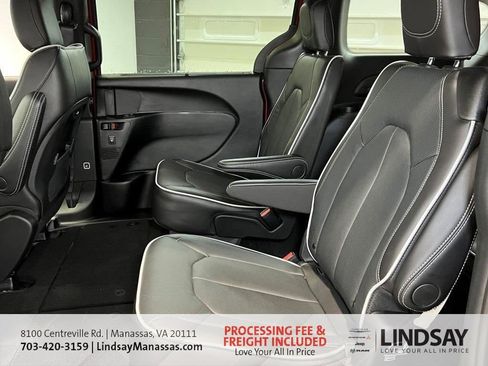 New 2026 Chrysler Pacifica Limited w/ S Appearance Package image 20