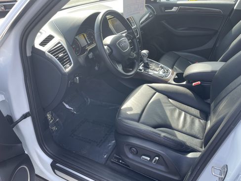 Used 2014 Audi Q5 2.0T Premium Plus w/ Premium Plus Package image 12