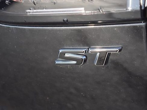 Used 2023 Buick Envision Preferred w/ Sport Touring Package image 12