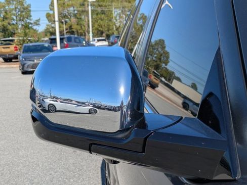 Used 2024 Toyota Sequoia Capstone image 12