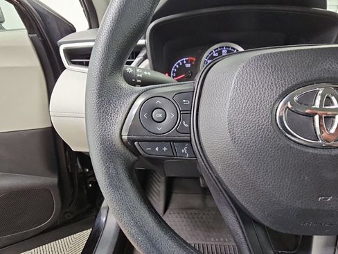 Used 2022 Toyota Corolla Cross L FWD image 24