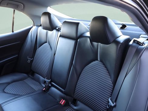 Certified 2024 Toyota Camry SE FWD image 21