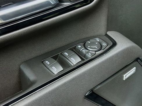 Used 2025 GMC Sierra 2500 AT4 AWD/4WD image 21