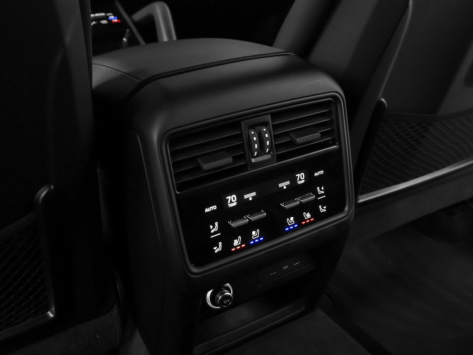 Certified 2025 Porsche Cayenne E-Hybrid AWD/4WD image 48