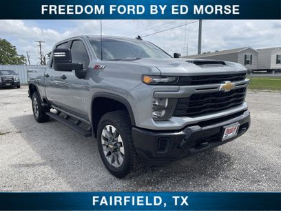 Used 2025 Chevrolet Silverado 2500 Custom w/ Custom Value Package