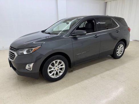 Used 2018 Chevrolet Equinox LT FWD image 1