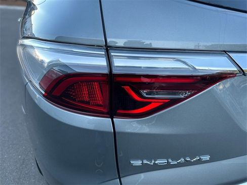 Used 2023 Buick Enclave Premium w/ Experience Buick Package image 28