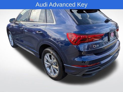 Used 2025 Audi Q3 2.0T Premium w/ Convenience Package image 6