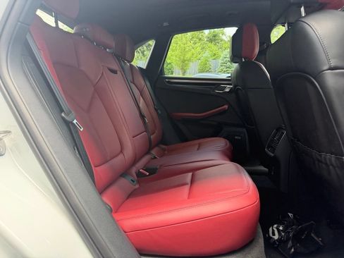 Certified 2026 Porsche Macan Turbo AWD/4WD image 20