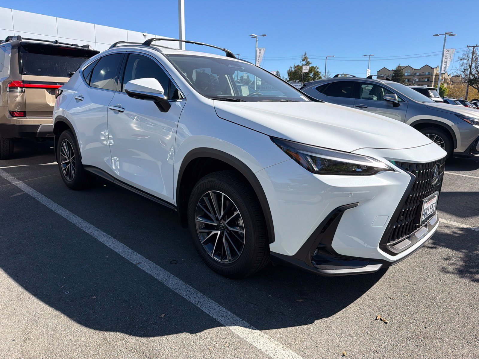 Used 2026 Lexus NX 350h AWD w/ Accessory Package (2T) image 2
