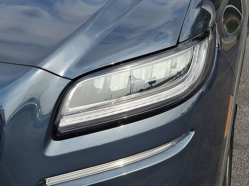 Certified 2023 Lincoln Nautilus Reserve AWD/4WD image 9