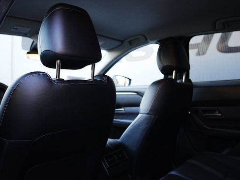 Used 2024 MAZDA CX-50 AWD 2.5 S w/ Preferred Package image 12