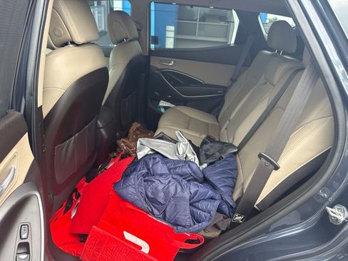 Used 2017 Hyundai Santa Fe Sport FWD image 13