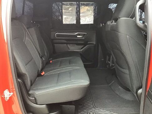 Used 2022 RAM 1500 Big Horn AWD/4WD image 14