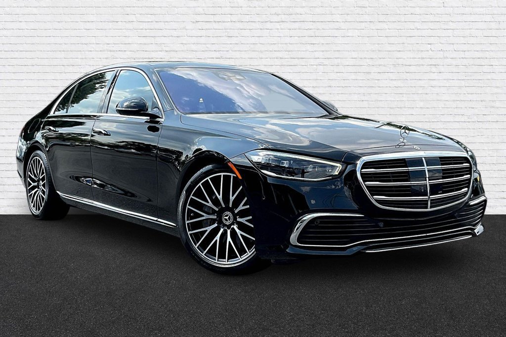 Used 2021 Mercedes-Benz S 580 4MATIC Sedan image 3
