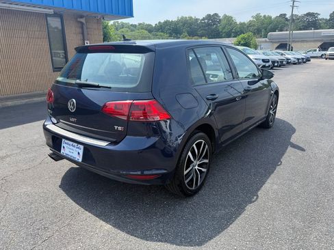 Used 2017 Volkswagen Golf SE w/ Driver Assistance Package FWD image 11