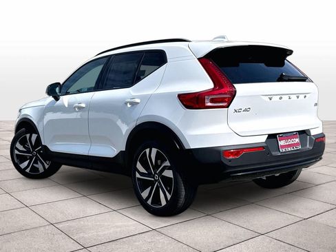 New 2026 Volvo XC40 B5 Ultra w/ Protection Package Premier AWD/4WD image 3