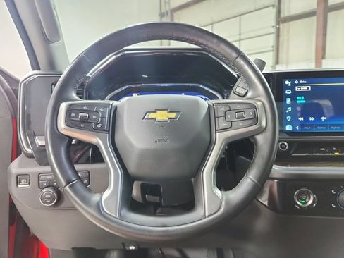 Used 2024 Chevrolet Silverado 1500 LT AWD/4WD image 22