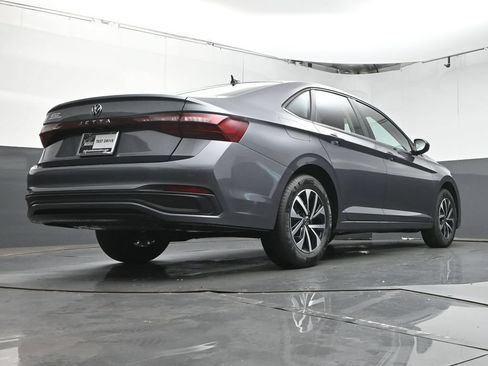 Used 2025 Volkswagen Jetta S FWD image 38