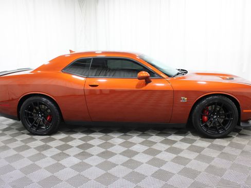 Used 2021 Dodge Challenger R/T Scat Pack RWD image 31