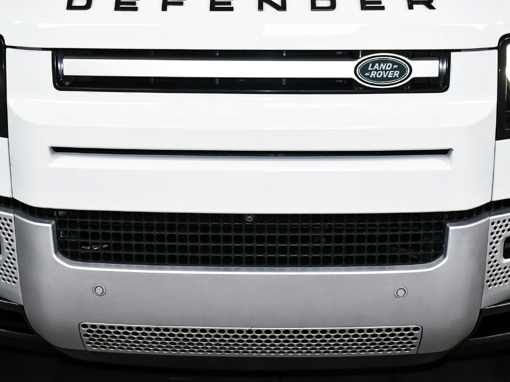 Used 2021 Land Rover Defender 110 SE AWD/4WD image 82