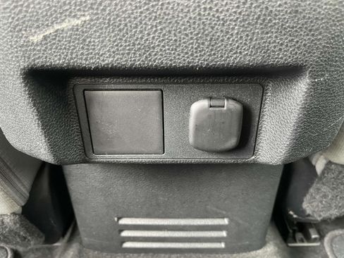 Used 2024 Toyota Tacoma TRD Sport RWD image 11