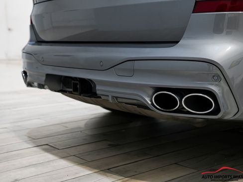 Used 2024 BMW ALPINA XB7 image 22