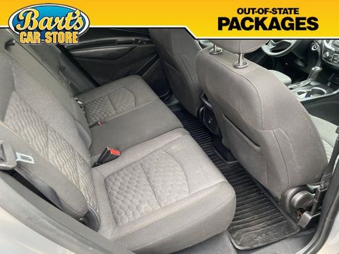 Used 2019 Chevrolet Equinox LT image 12